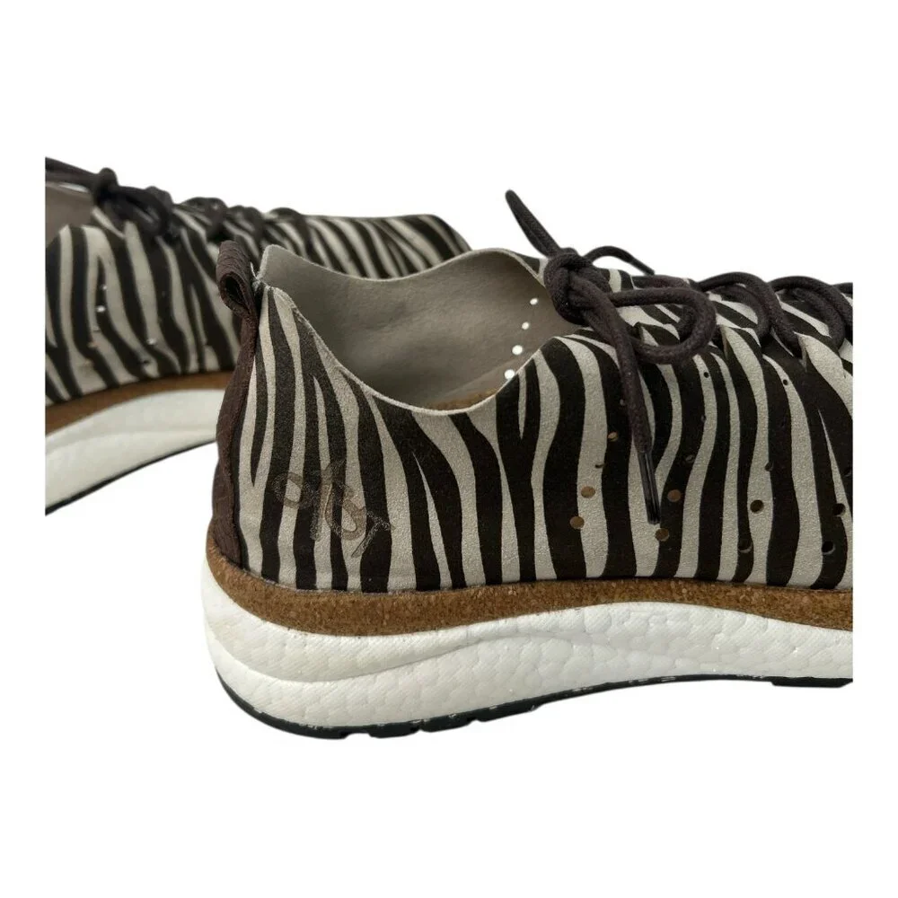 OTBT Alstead Lightweight Women's Zebra Leather Sneakers Athleisure Size 9M Comfy - Picture 9 of 13